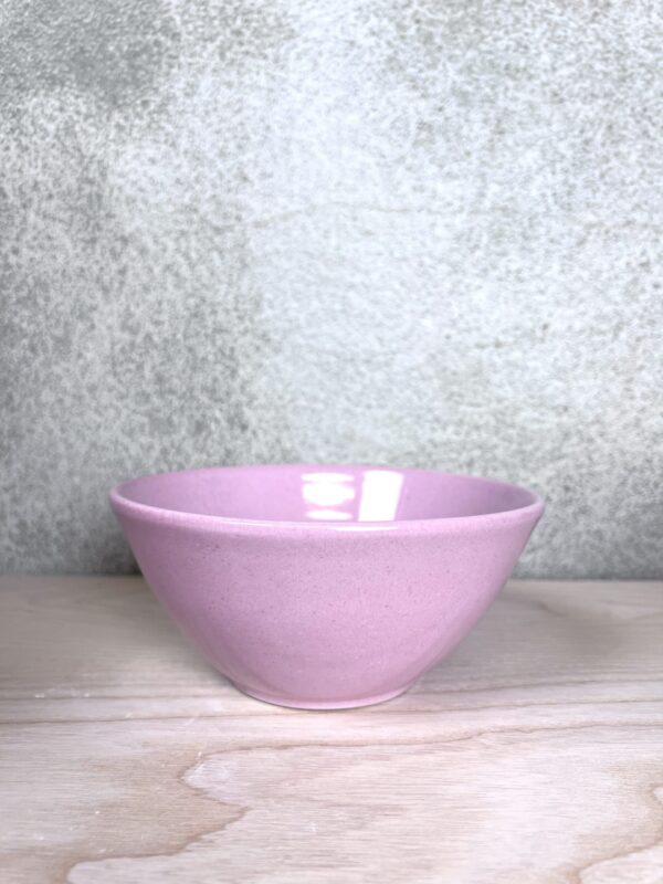Ruokakulho, vaalean pinkki