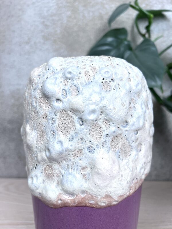 Marshmallowed sculpture - Image 2