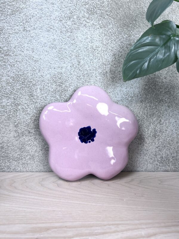 Pinkki kukka seinäveistos - Image 4