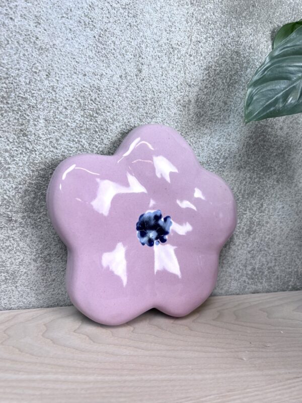 Pinkki kukka seinäveistos - Image 5