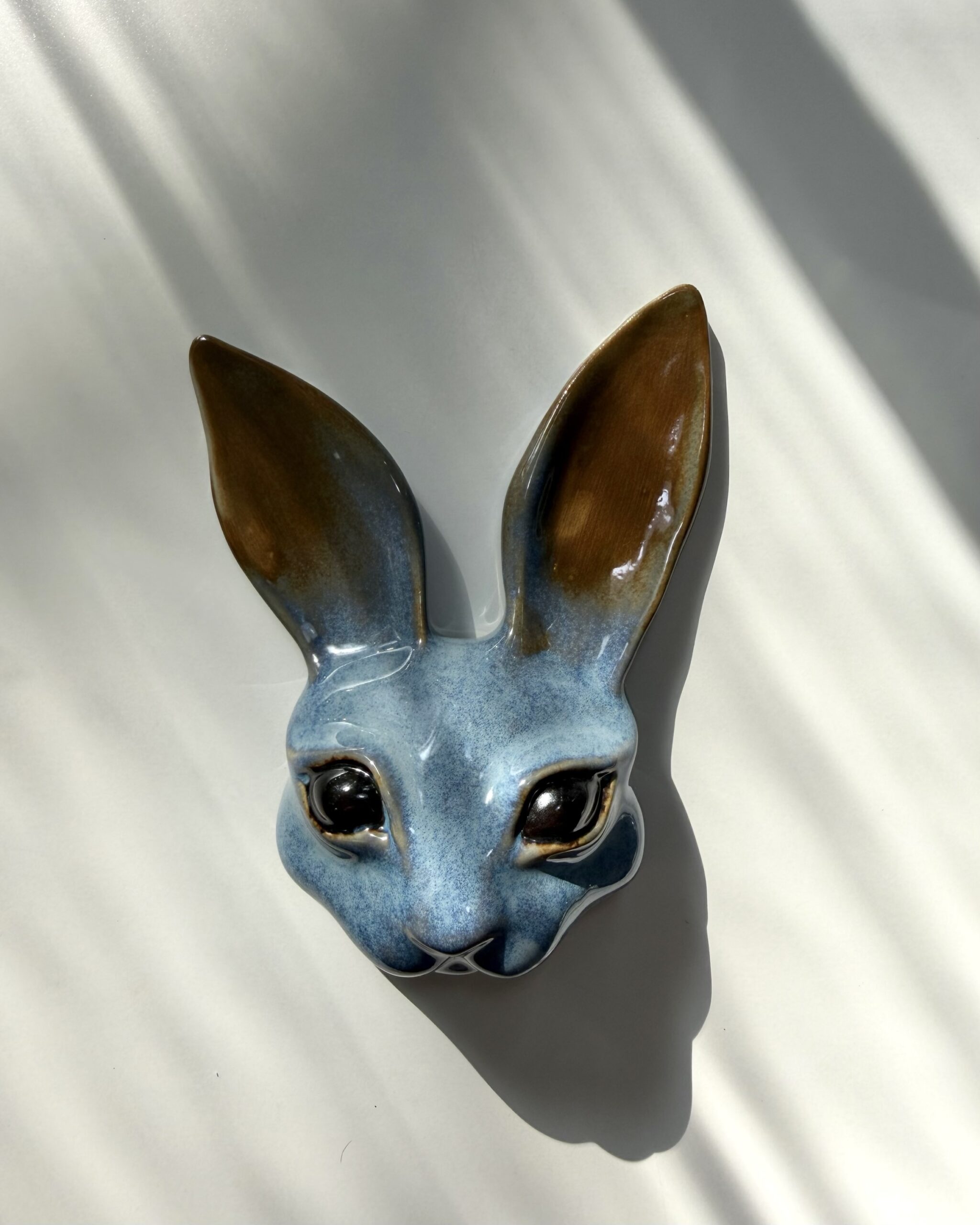 Jänö - wall sculpture, blue