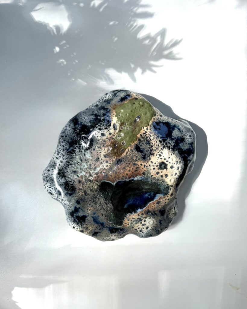 Kivi I -wall sculpture