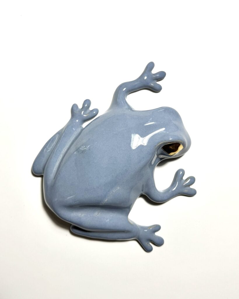 The Frog -wall sculpture, Light Blue